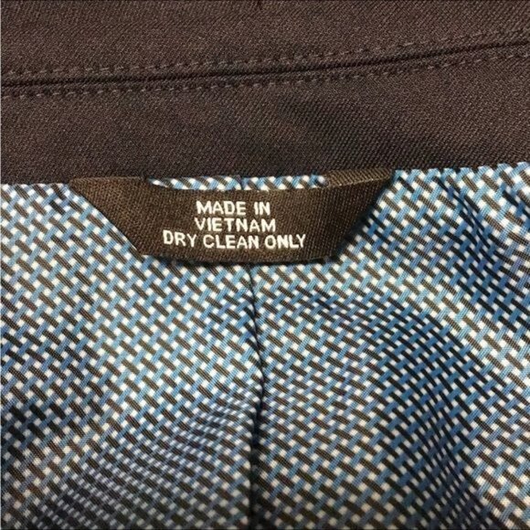 Haggar Active Series Mens 2 Button Tailor Fit Solid Blazer, Navy, size 46R - Picture 7 of 9